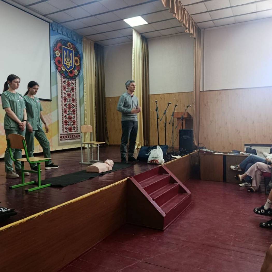 ПРОФЕСІЯ, ЩО РЯТУЄ ЖИТТЯ: ШКОЛЯРІ ДІЗНАЛИСЯ БІЛЬШЕ ПРО МЕДИЧНУ ОСВІТУ